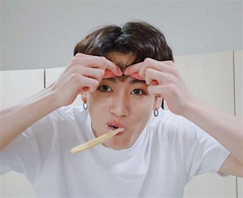 jungkook toothbrush